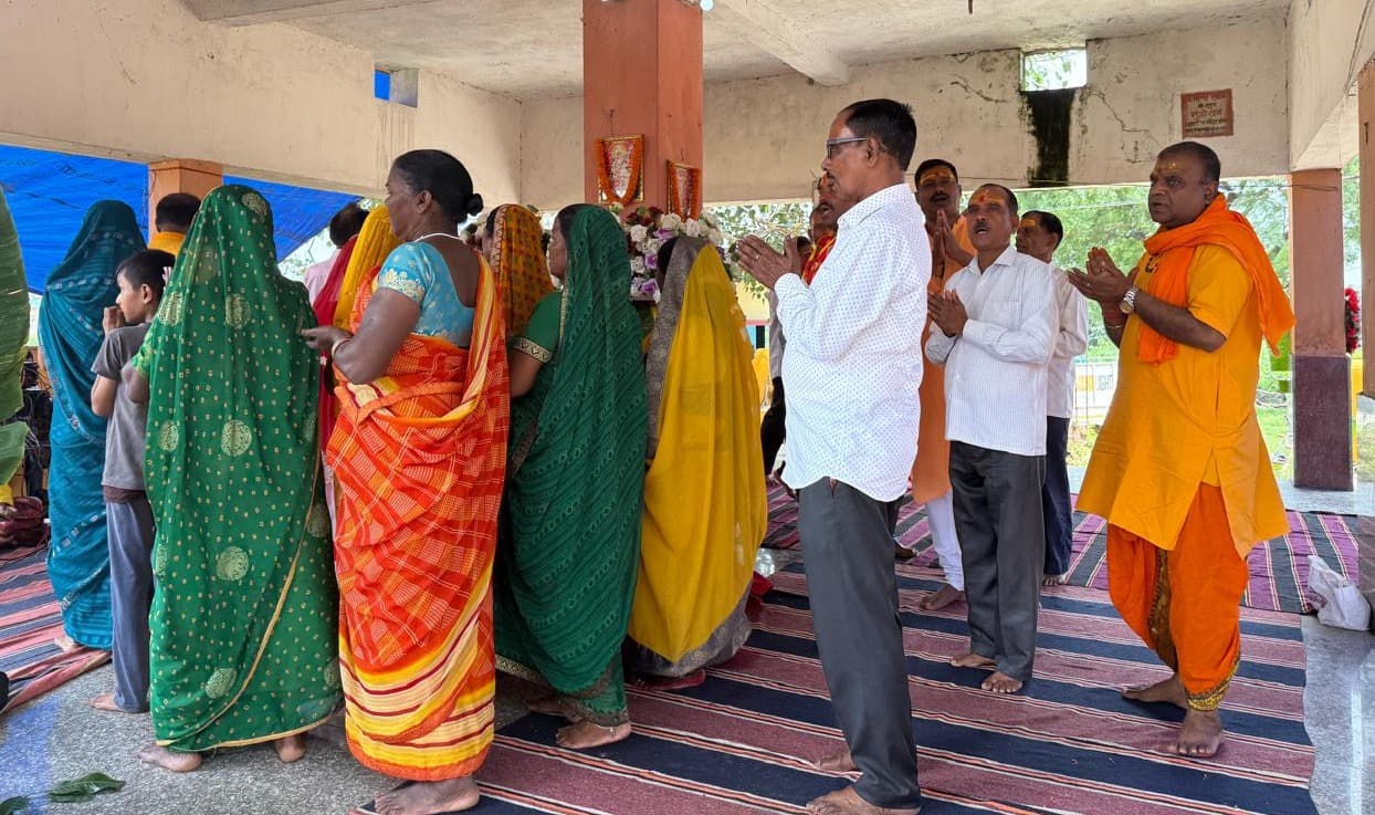मांडू में पूरे श्रद्धा और उत्साह के साथ श्रद्धालुओं ने मनाया श्री कृष्ण जन्मोत्सव 