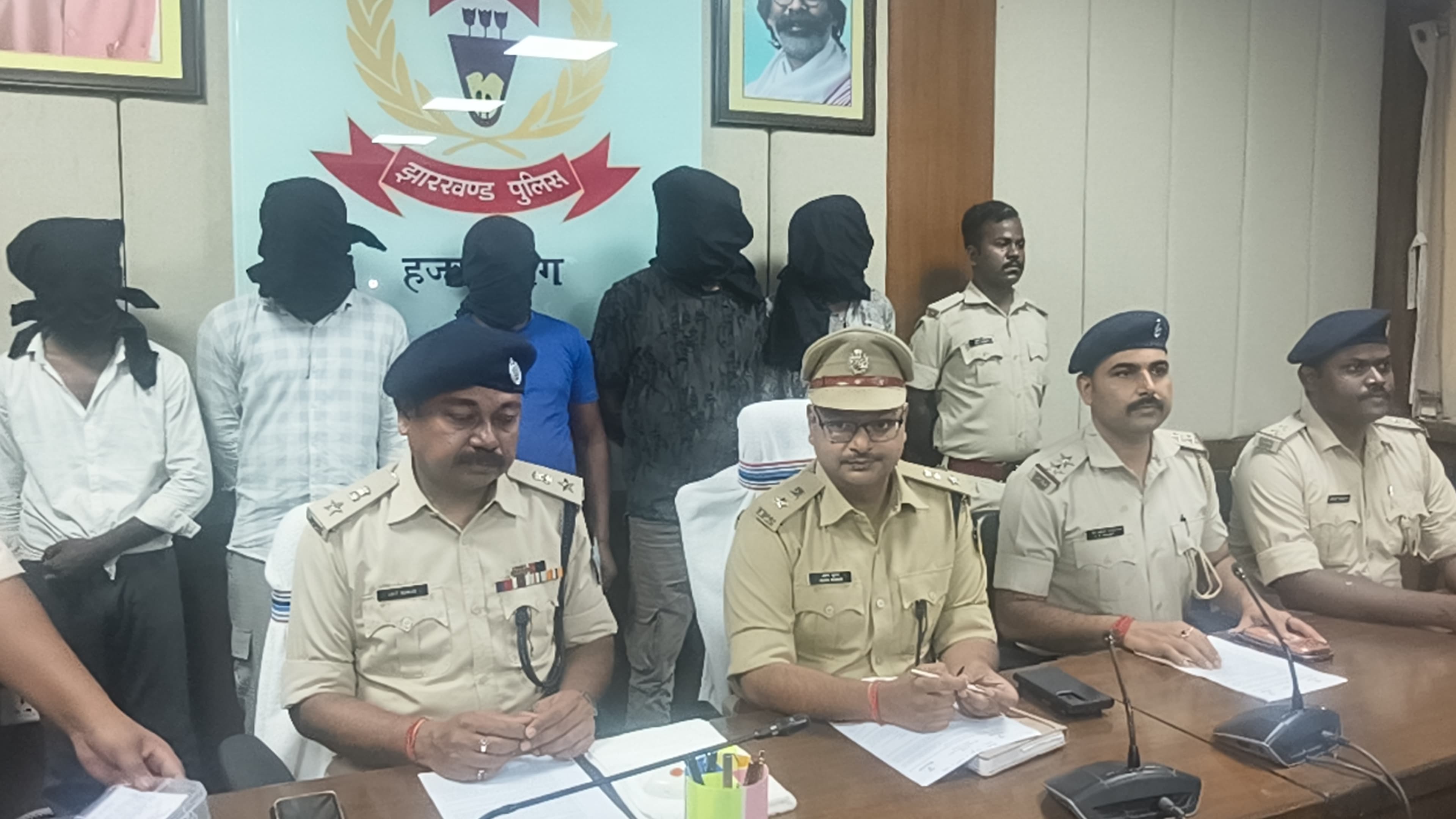 ब्राउन शुगर तस्करी का पुलिस ने किया उद्भेदन, 52 ग्राम ब्राउन शुगर के साथ 5 तस्कर गिरफ्तार भेजे गए न्यायिक हिरासत में 
