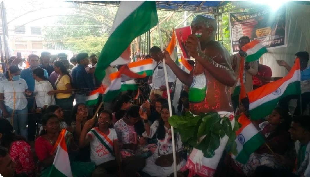 22वें दिन भी जारी रहा छात्र आंदोलन, तिरंगा मार्च के लिए जयपाल सिंह मुंडा स्टेडियम में जुटे युवा