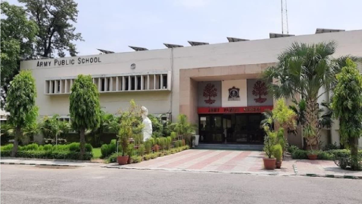 दिल्ली के आर्मी स्कूल को बम से उड़ाने की धमकी, मचा हड़कंप