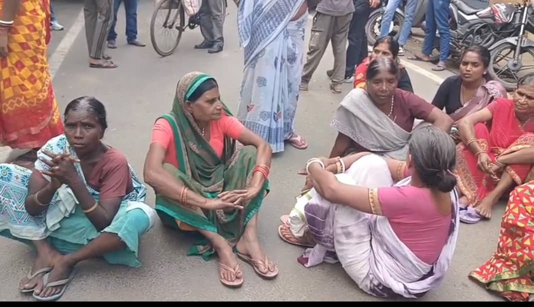  महिला की संदिग्ध मौत, हत्या का आरोप