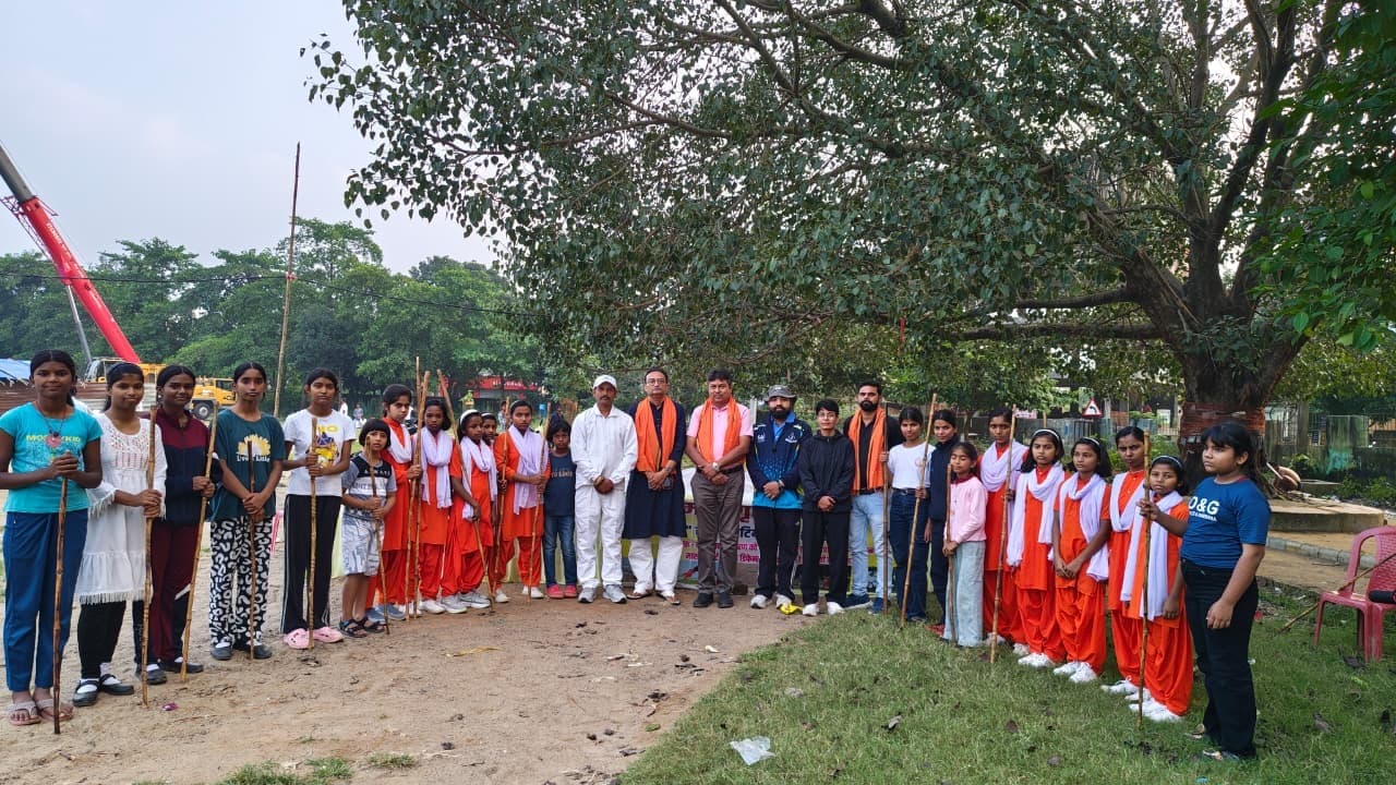 दुर्गापूजा पर कन्याओं के लिए पांच दिवसीय आत्मरक्षा शिविर