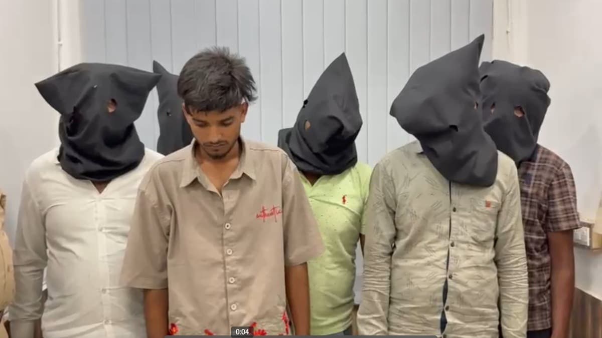 फर्जी इनकम टैक्स अधिकारी बनकर 3 करोड़ के जेवर लूटे, छह गिरफ्तार