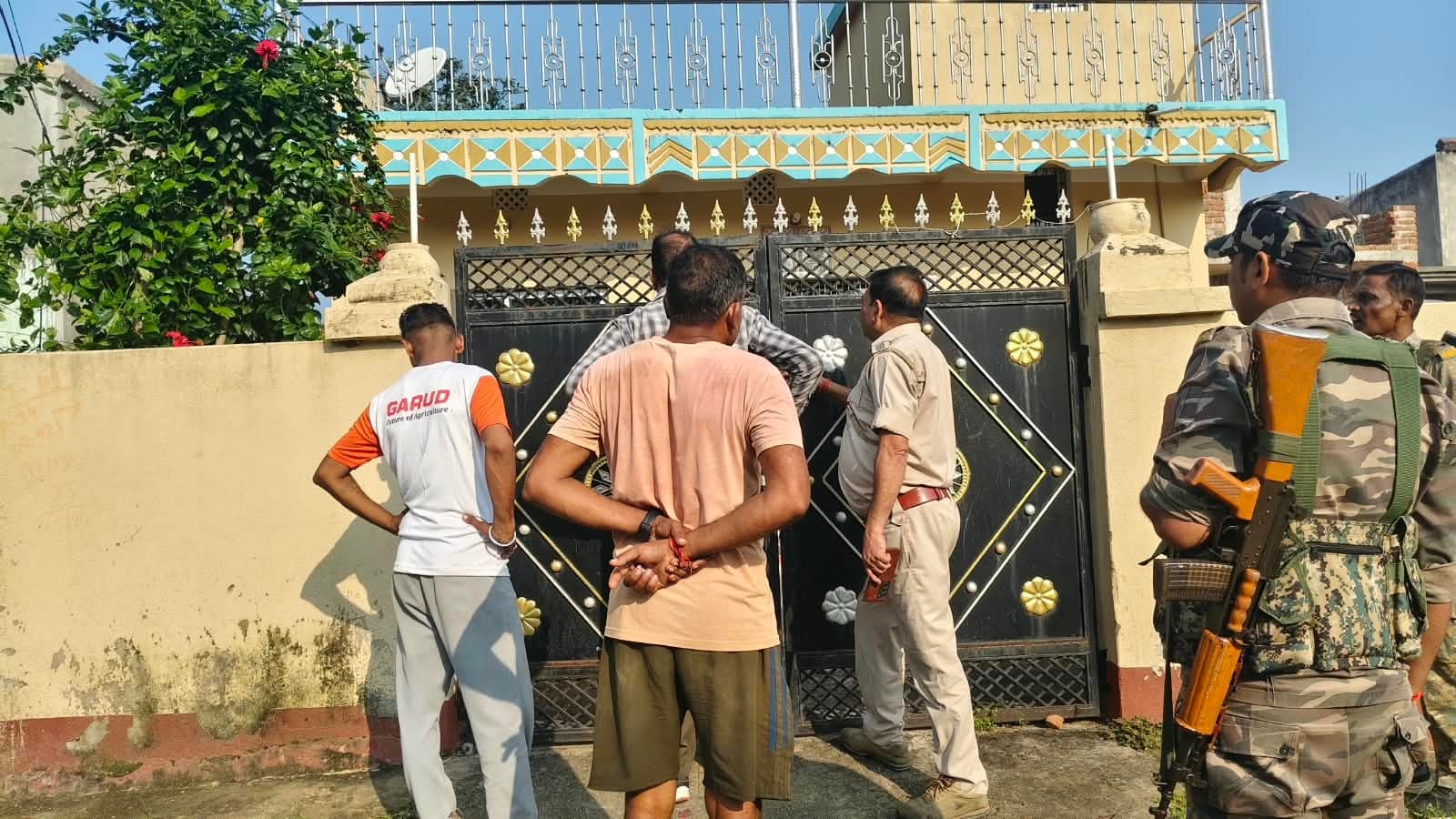 घर में ताला, महाराष्ट्र में परिवार; पीछे से चोरी!