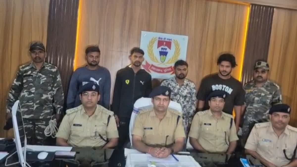 रांची में अंतरराज्यीय ब्राउन शुगर तस्करी गिरोह का भंडाफोड़, चार गिरफ्तार
