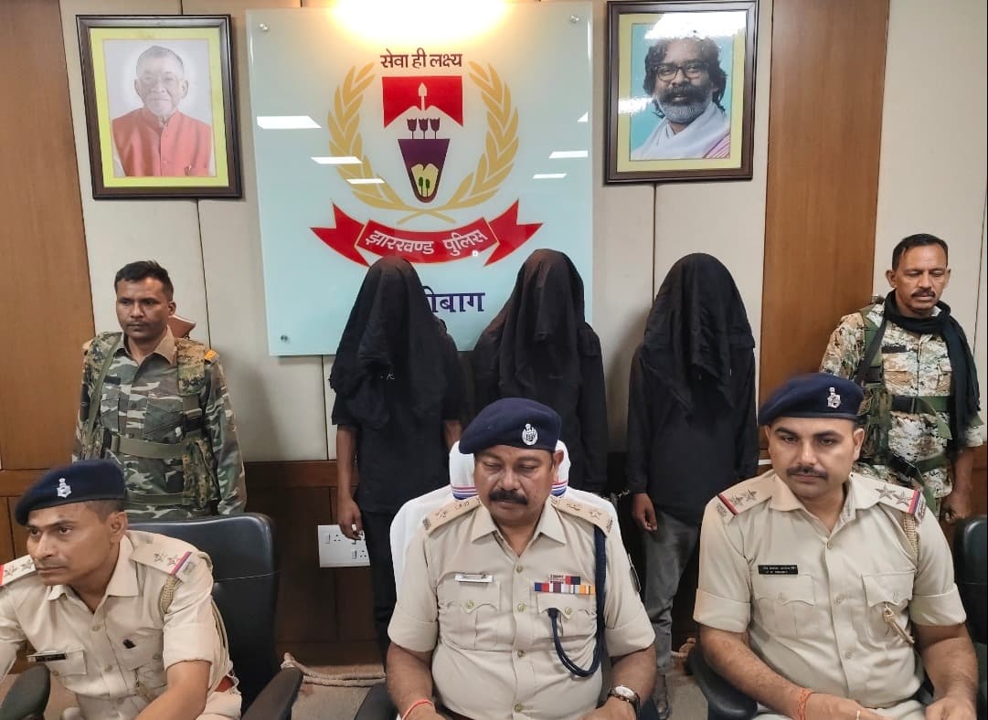 रंगदारी के लिए फायरिंग की साजिश रचते वक्त चली गोली