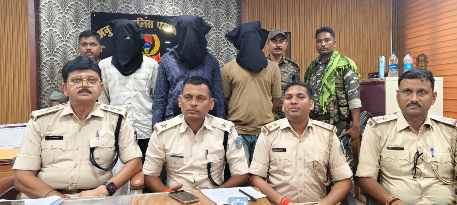 बड़ी वारदात टली, हथियार और कारतूस के साथ तीन अपराधी गिरफ्तार