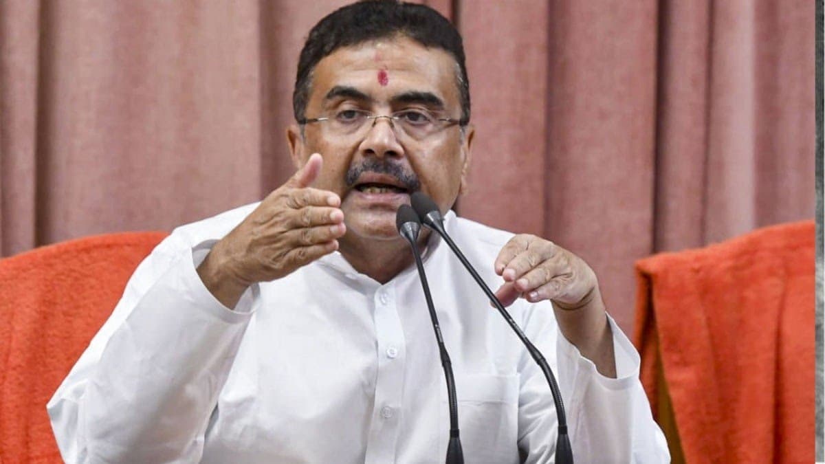 महाअष्टमी पर शराब बिक्री पर रोक, छोटे पूजा पंडालों को ₹1 लाख और मुफ्त बिजली का ऐलान
