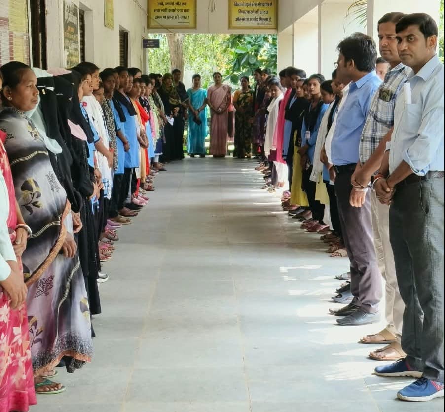 चितरपुर महाविद्यालय में शोक सभा आयोजित