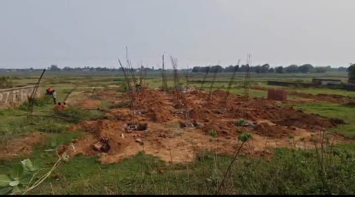बगोदर में जमीन विवाद: निर्माण कार्य पर रोक, भूख हड़ताल की चेतावनी वापस