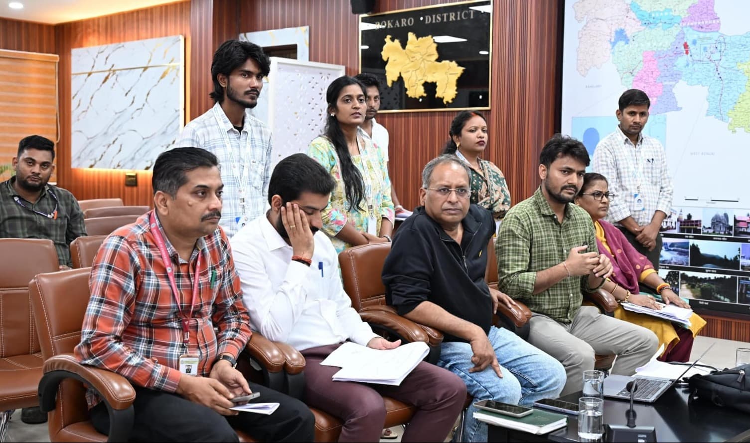 बोकारो में 80वें स्वतंत्रता दिवस की तैयारियों को लेकर उपायुक्त ने की समीक्षा, 8 अगस्त से शुरू होगा परेड पूर्वाभ्यास