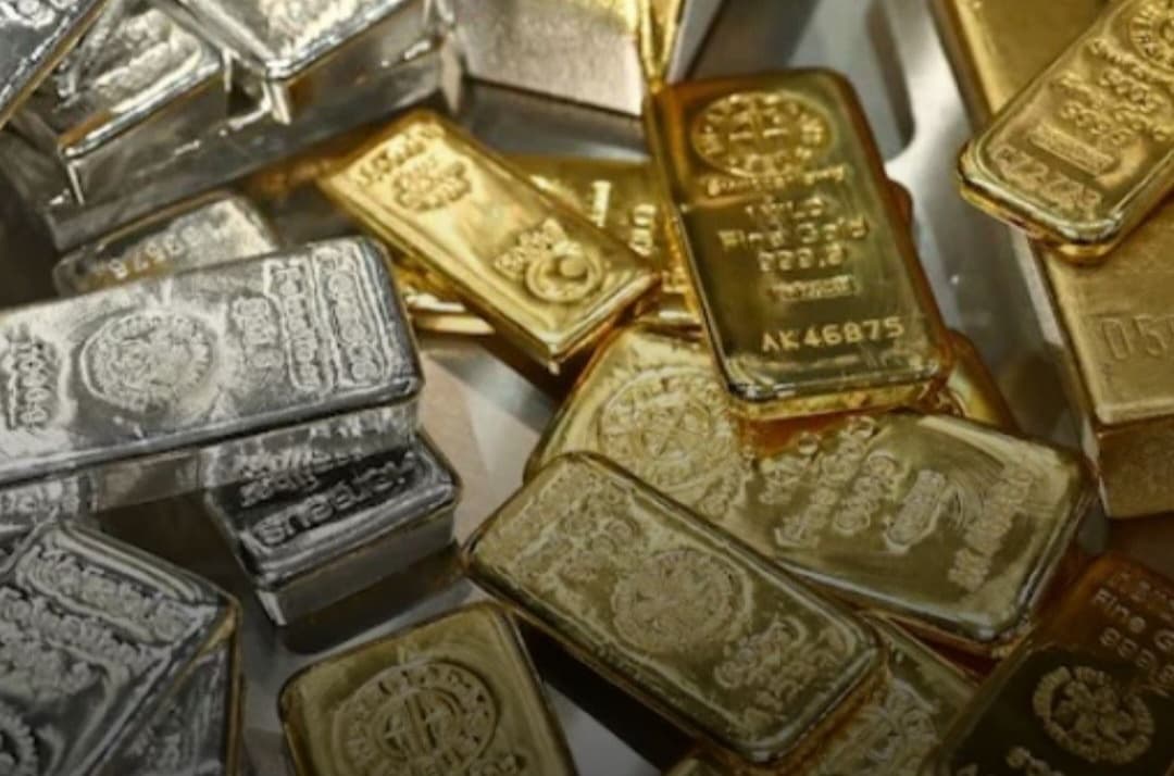 सोना-चांदी हुआ सस्ता: चांदी में ₹6000 की गिरावट, जानें आज का भाव
