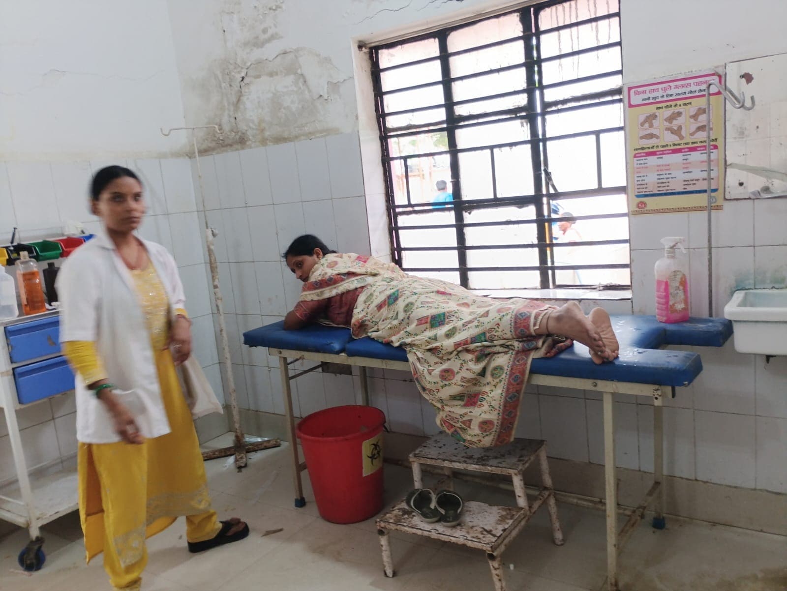 पति व सास पर मारपीट, प्रताड़ना और हत्या की धमकी का आरोप, महिला ने चौपारण थाना में लगाई न्याय की गुहार