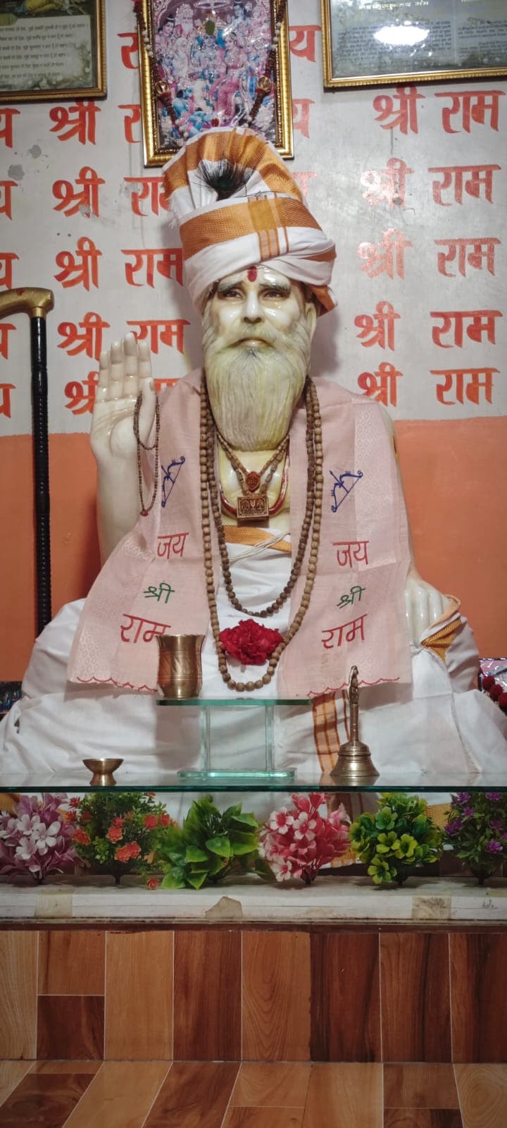महंत फलाहारी बाबा के चौथे बैकुंठ उत्सव में उमड़ी श्रद्धा, 