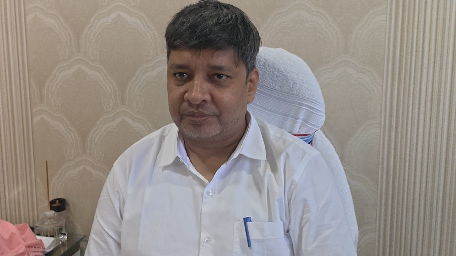 बस की जांच करने पहुंची परिवहन विभाग की टीम से मारपीट,