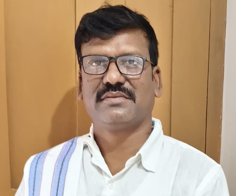 थाना प्रभारी से जयराम महतो की कथित टिप्पणी पर भड़के रेवाली पासवान, बोले- जनप्रतिनिधि भाषा की मर्यादा रखें
