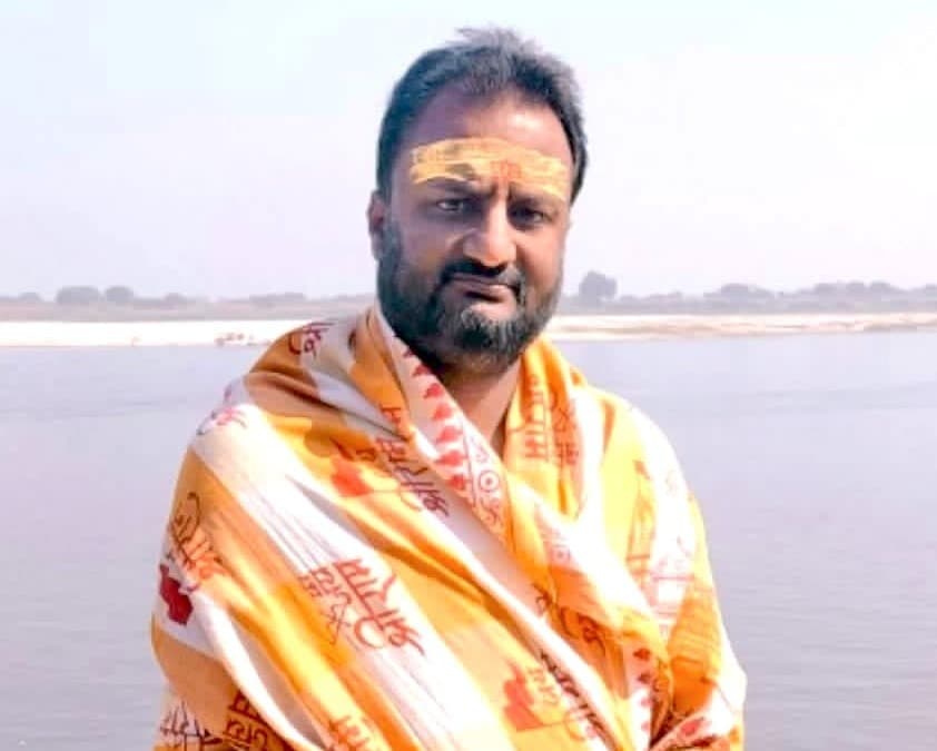 छठ तालाब चित्रगुप्त मंदिर में अनुपम सिन्हा को मिली पूजा प्रभारी की जिम्मेदारी