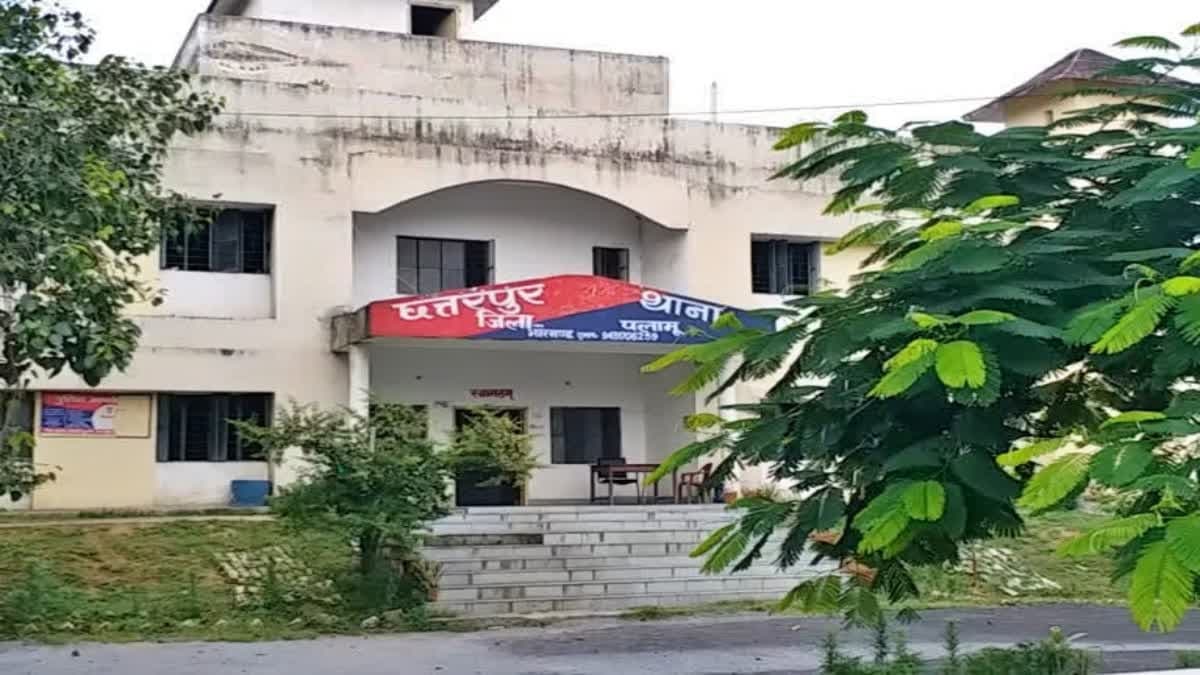 जितिया विसर्जन के दौरान तालाब में डूबा बच्चा, मौत से मातम