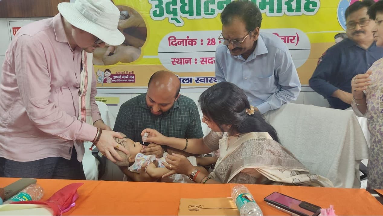 रामगढ़ में राष्ट्रीय पल्स पोलियो अभियान का शुभारंभ, 1.71 लाख बच्चों को पिलाई जाएगी 'दो बूंद जिंदगी की'
