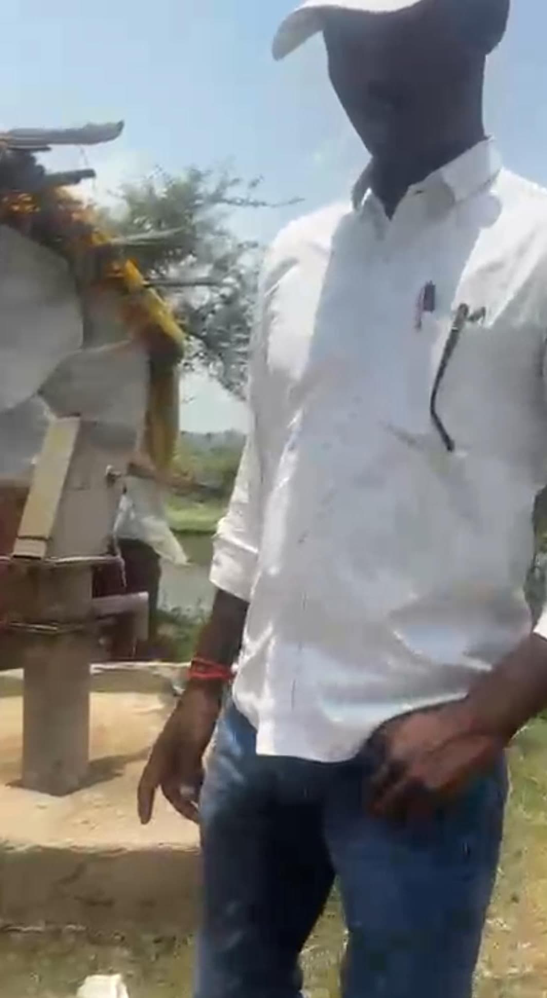 पासी टोला में पेयजल संकट से ग्रामीण परेशान, शिकायत मिलते ही सक्रिय हुए समाजसेवी नागेंद्र कुशवाहा