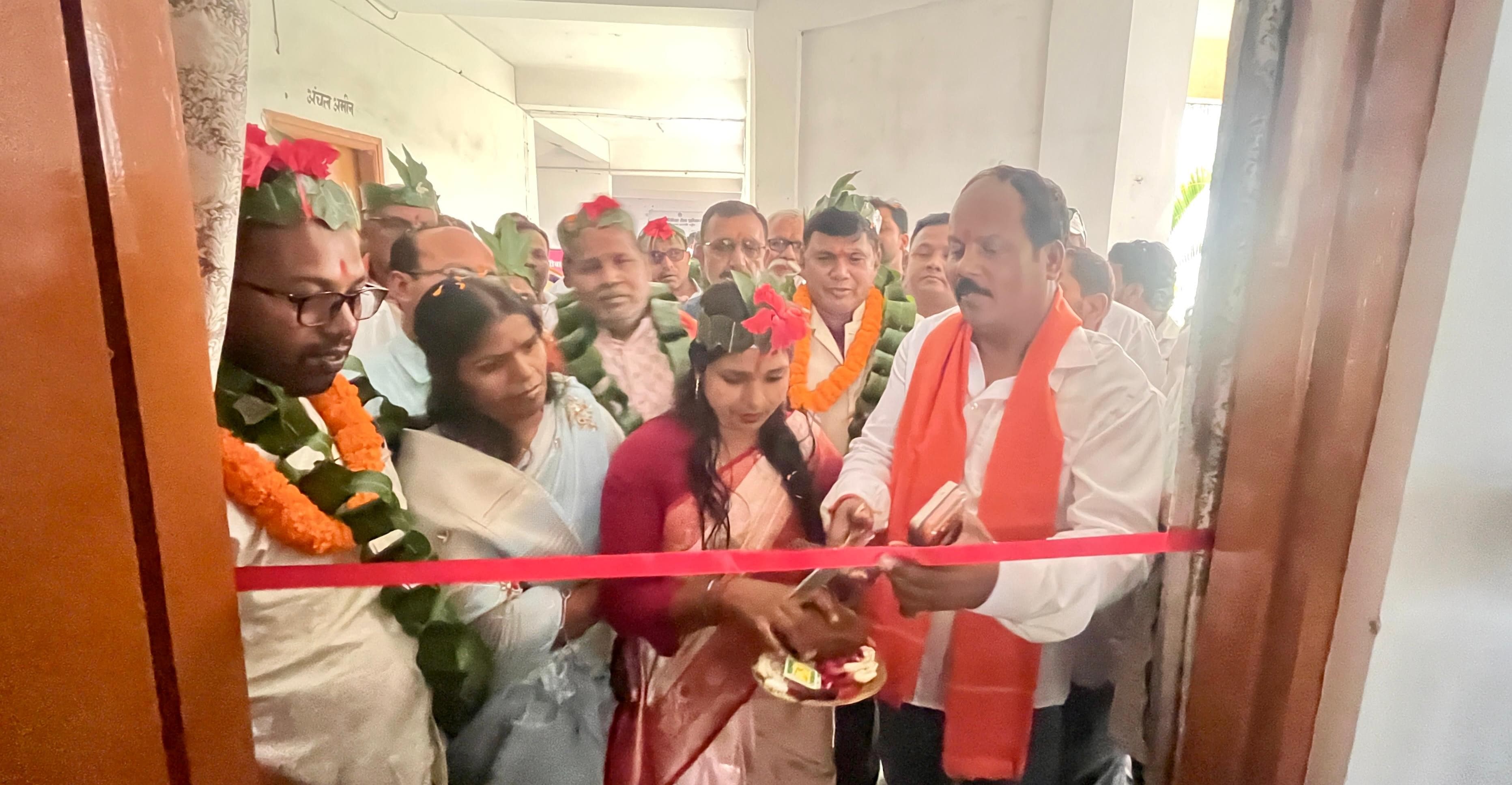 अब समस्या लेकर भटकना नहीं पड़ेगा'... कटकमदाग में विधायक प्रदीप प्रसाद ने खोला जनसेवा कार्यालय