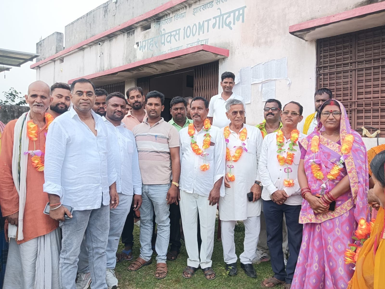 भगहर पैक्स पर बसंती का कब्जा, पहलवान को 96 वोट से दी पटखनी