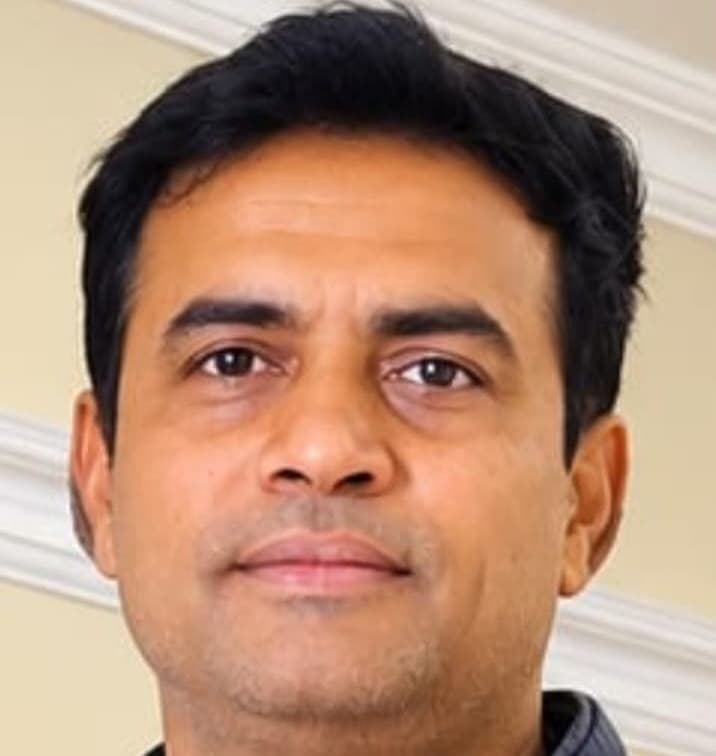 गिरिडीह के संतोष तिवारी बने झारखंड अंडर-19 महिला क्रिकेट टीम के मैनेजर 