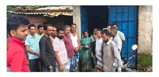 मानवता की मिसाल: अलपीटो पंचायत के ग्रामीणों ने जुटाए 55 हजार रुपये, हादसे में मृत युवक के परिवार को दिया सहारा
