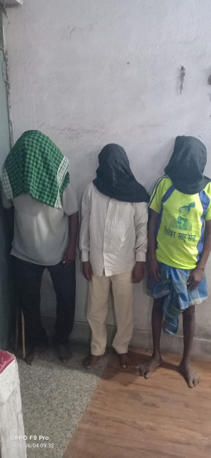 तीन वारंटी अभियुक्तों को गिरफ्तार कर भेजा गया न्यायिक हिरासत में