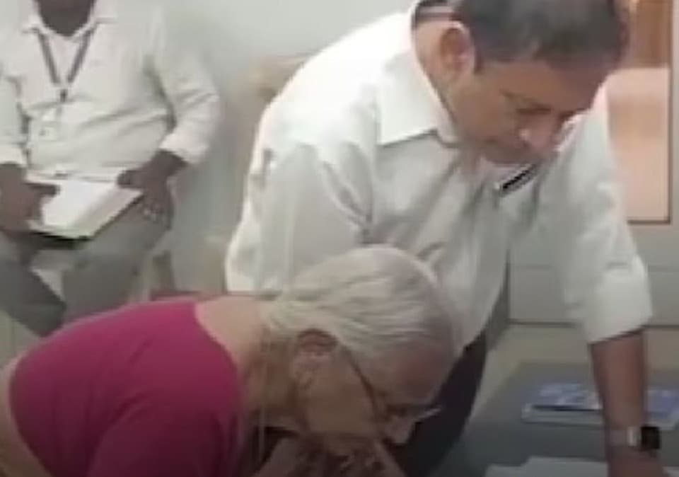 'आखिरी सांस भारत में ही लूंगी', 94 वर्षीय बुजुर्ग ने छोड़ी अमेरिकी नागरिकता, फिर बनीं भारतीय नागरिक