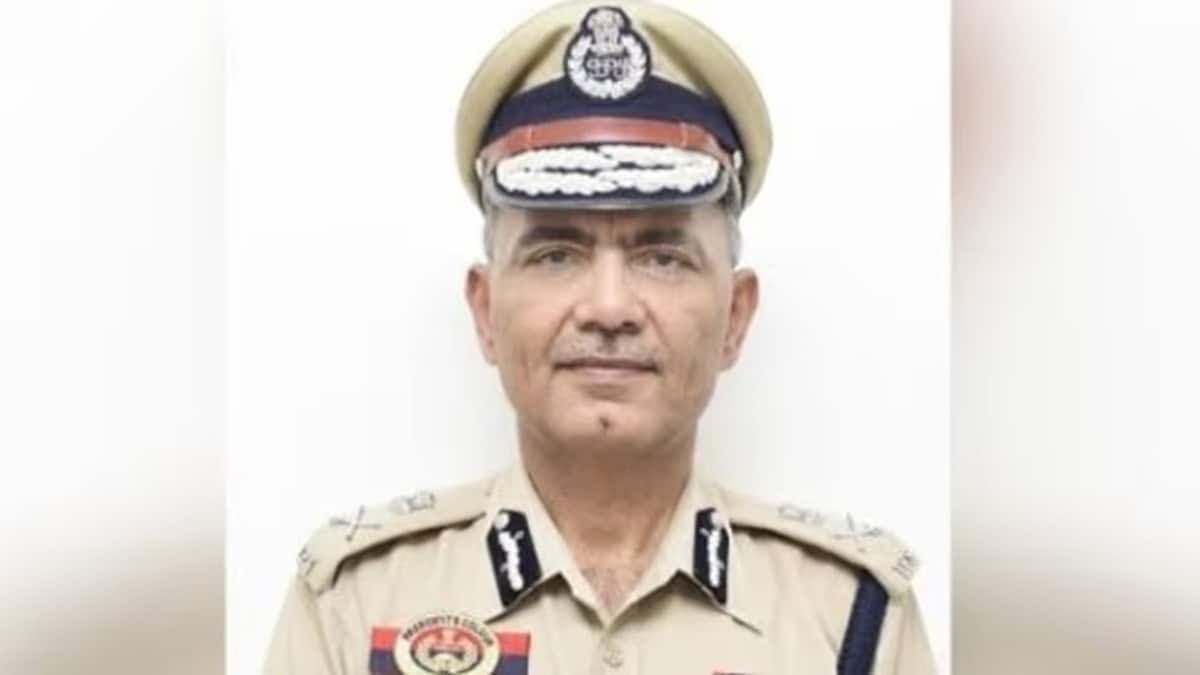 त्रिपुरा के डीजीपी अनुराग धनखड़ कार्यालय में मृत मिले, जांच शुरू