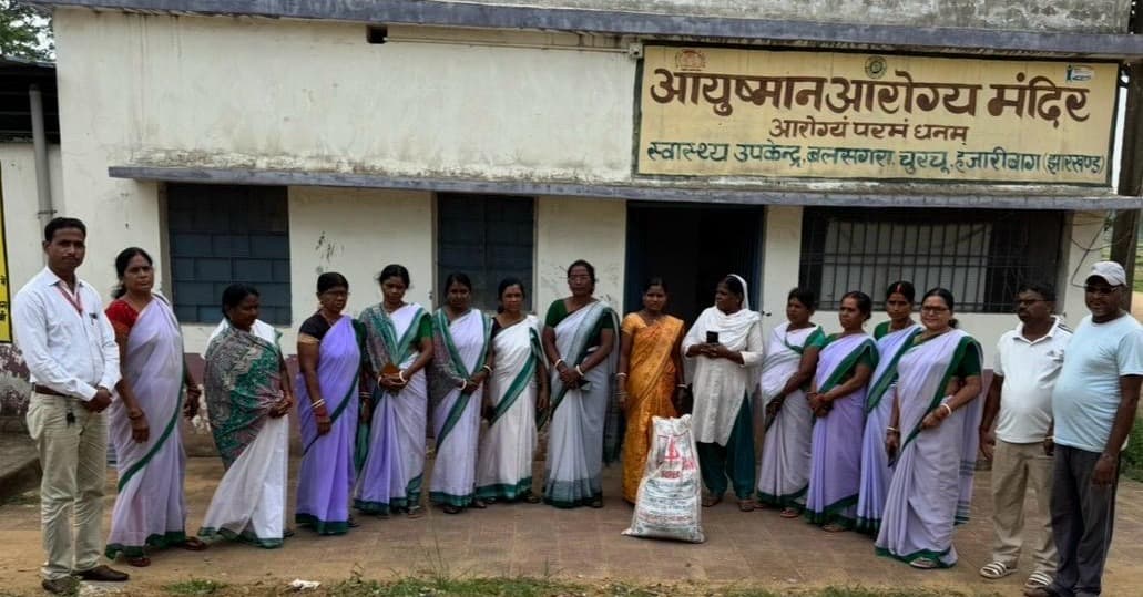 बरसाती बीमारियों से बचाव को लेकर बलसगरा क्लस्टर में जागरूकता अभियान