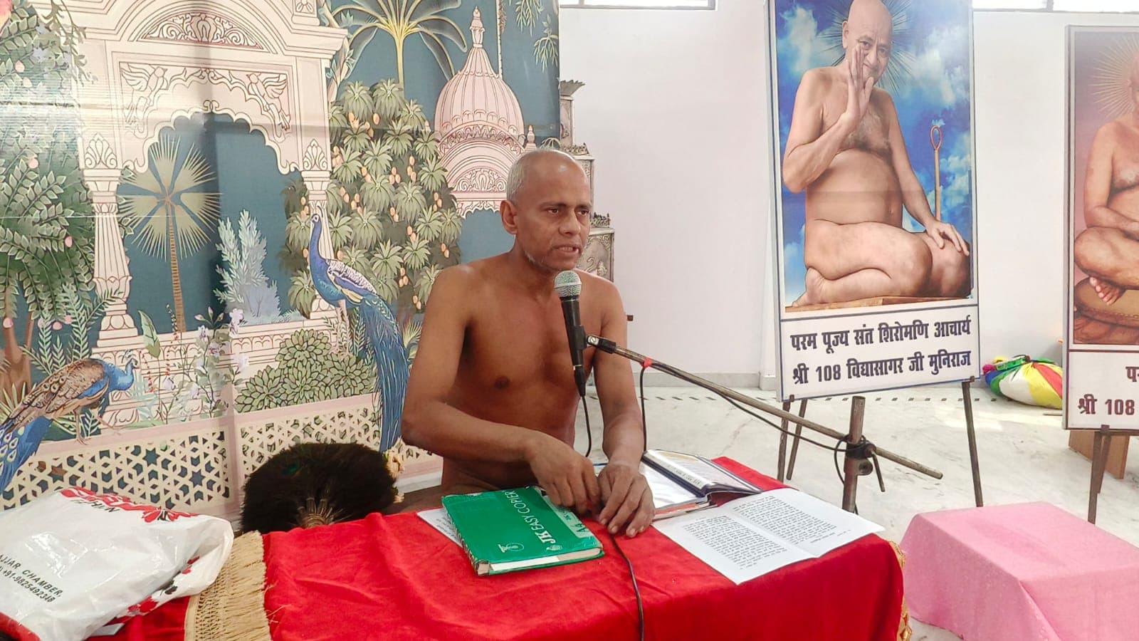परिवार प्रेम, सम्मान और सद्भाव का गुलदस्ता है : मुनि श्री भावसागर जी महाराज