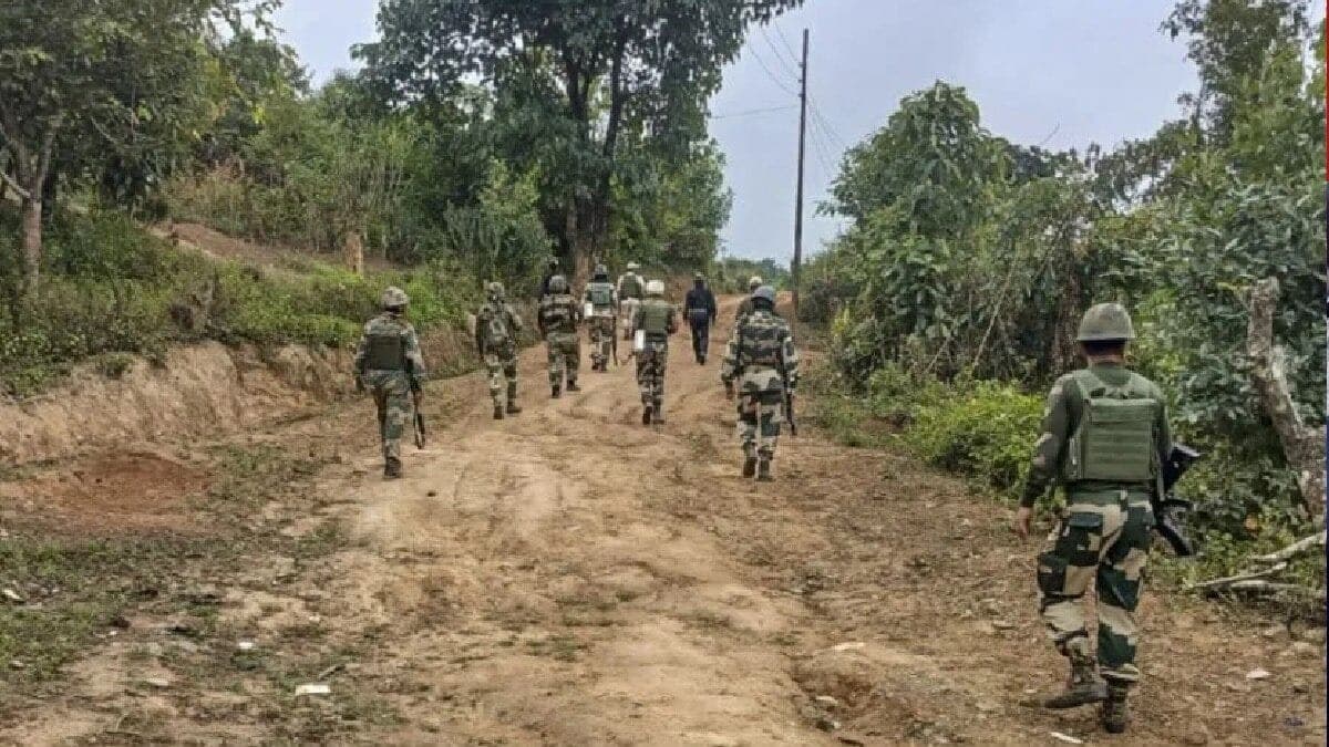 मणिपुर में कुकी-नागा हिंसा भड़की, 24 घंटे में 28 घर जलाए