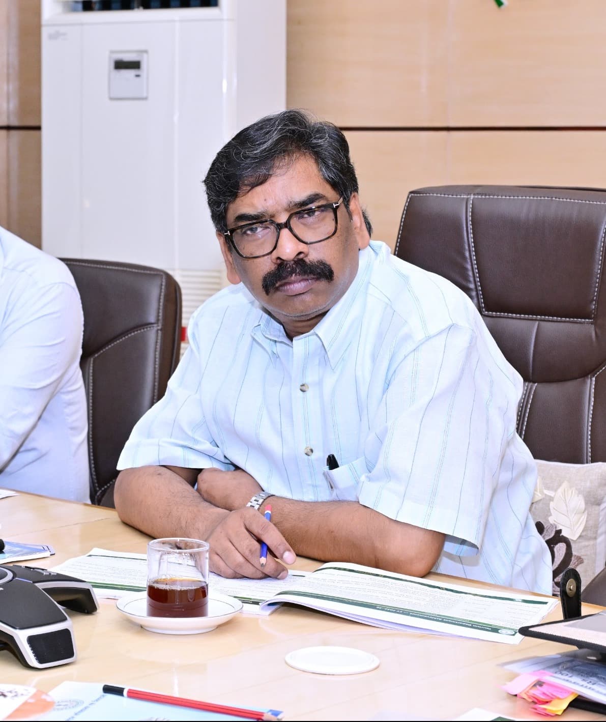 पेंशन नहीं मिली, इलाज के अभाव में आदिवासी बुजुर्ग की मौत! सीएम हेमंत सोरेन ने दिए जांच के आदेश