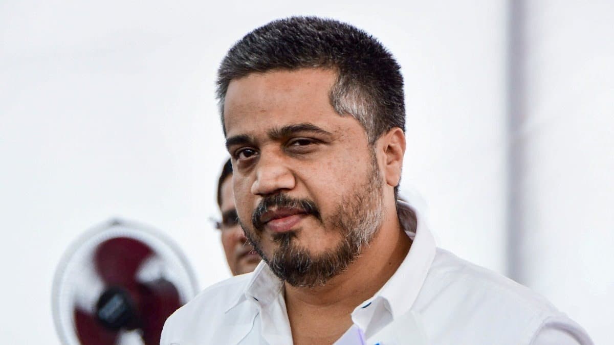 रोहित पवार के PA की 15 वर्षीय बेटी की संदिग्ध मौत, घर से लापता होने के बाद नाले में मिला शव