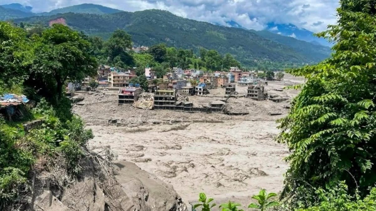 नेपाल में बाढ़ से भीषण तबाही: अब तक 626 लोगों की मौत की पुष्टि