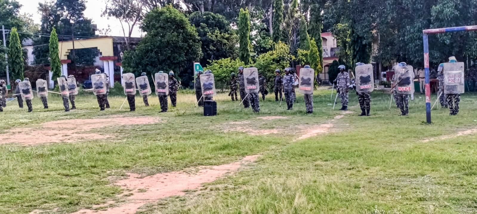 मुहर्रम को लेकर चंदवारा में मॉक ड्रिल का आयोजन