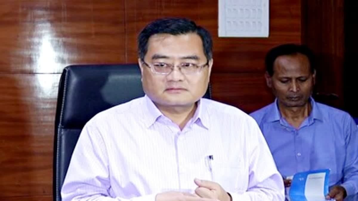 जेपीएससी परीक्षा अनियमितता मामले में पूर्व अध्यक्ष एल. खियांगते को सीआईडी का समन, पूछताछ के लिए बुलाया गया