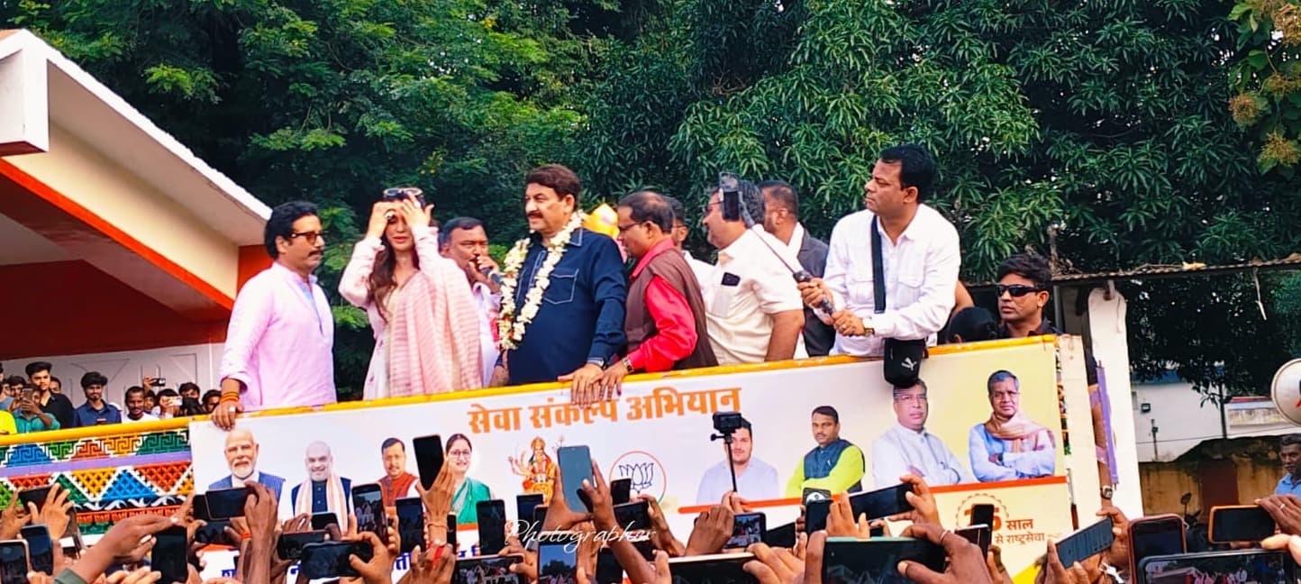 युवाओं को बहकावे में आने के बजाय 2047 तक विकसित भारत बनाने पर ध्यान देना चाहिए