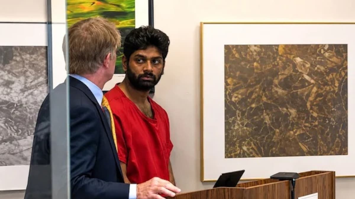 अमेरिका में भारतीय इंजीनियर पर पत्नी की हत्या का आरोप, प्रेमिका को भेजी थी शव की तस्वीर