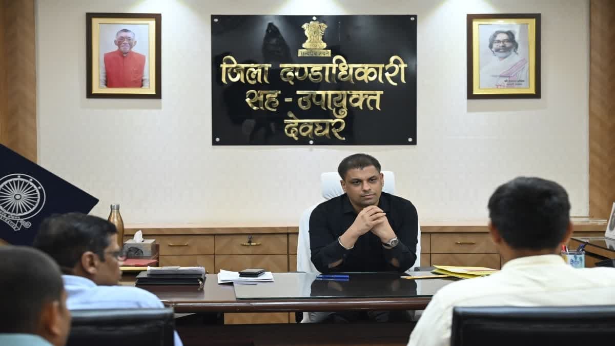 श्रावणी मेला 2026: बेहतर मोबाइल नेटवर्क के लिए डीसी ने दूरसंचार कंपनियों के साथ की बैठक