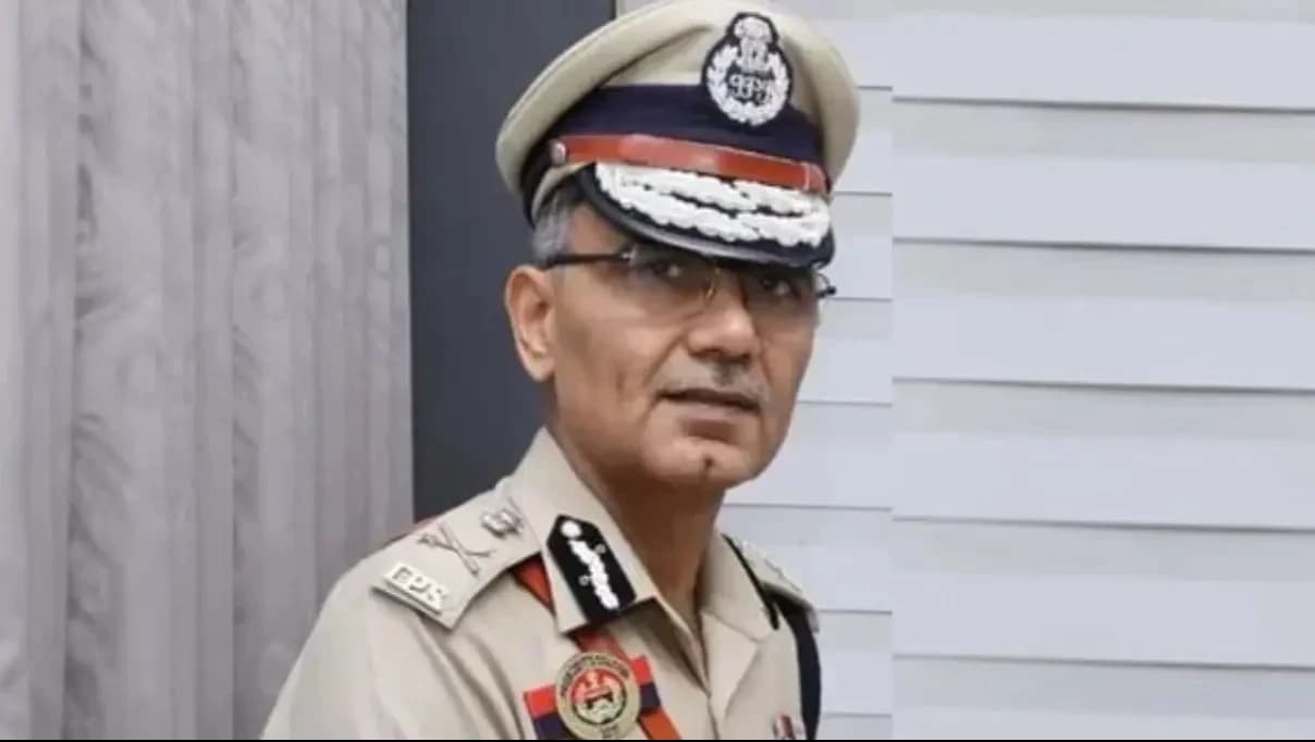त्रिपुरा के डीजीपी अनुराग धनखड़ पुलिस मुख्यालय में मृत मिले, जानिए कौन थे 1994 बैच के वरिष्ठ IPS अधिकारी