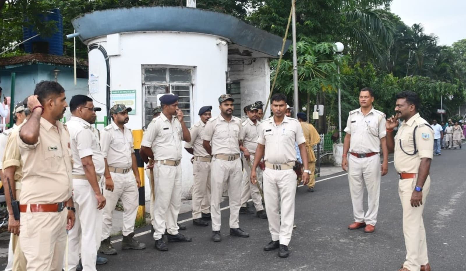 बीजीएच में बीएसएल कर्मचारी की मौत के बाद परिजनों का फूटा गुस्सा, इलाज में लापरवाही का आरोप लगाकर किया प्रदर्शन