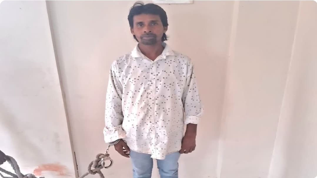 सैलून की आड़ में चल रहा था गांजा कारोबार, पुलिस ने 3.9 किलो मादक पदार्थ के साथ संचालक को दबोचा