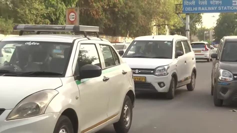 दिल्ली-NCR में आज से परिवहन हड़ताल, ऑटो-टैक्सी और ट्रकों के पहिए थमे