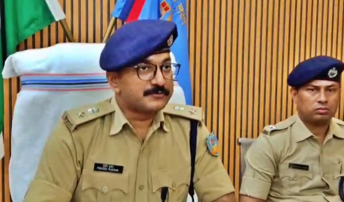 देवघर में रंगदारी वसूली मामले में पुलिस ने तीन आरोपियों को किया गिरफ्तार
