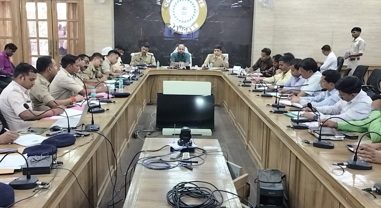 मोहर्रम को लेकर प्रशासन अलर्ट, उपायुक्त ने दिए सुरक्षा और सौहार्द बनाए रखने के निर्देश