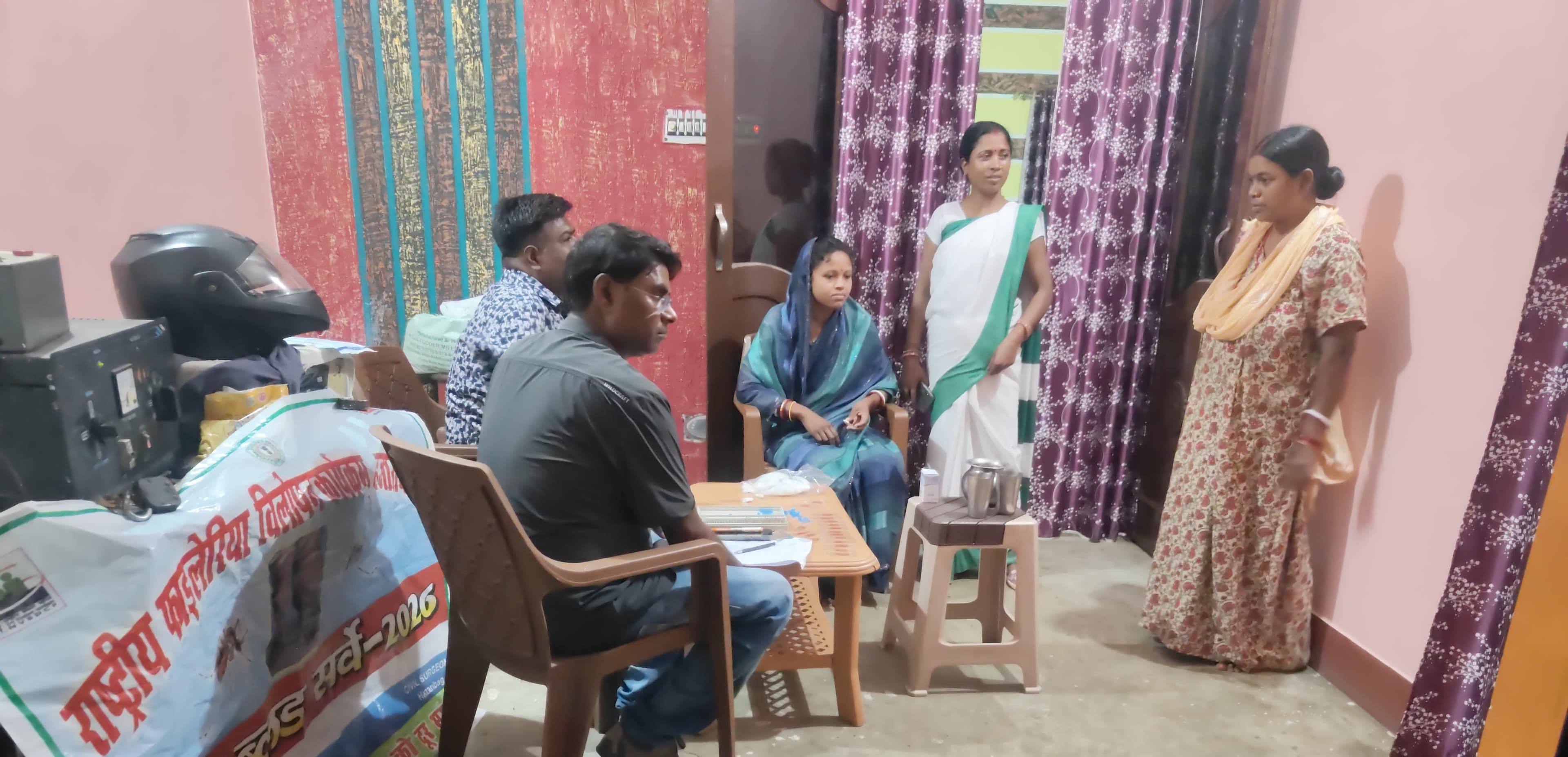 फाइलेरिया उन्मूलन को लेकर चुरचू में रात्रि रक्त जांच अभियान, पहले चरण में लिए गए 300 सैंपल