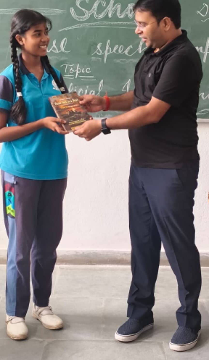 डी.ए.वी. पब्लिक स्कूल बरही में कृत्रिम बुद्धिमत्ता पर अंतर-हाउस भाषण प्रतियोगिता  